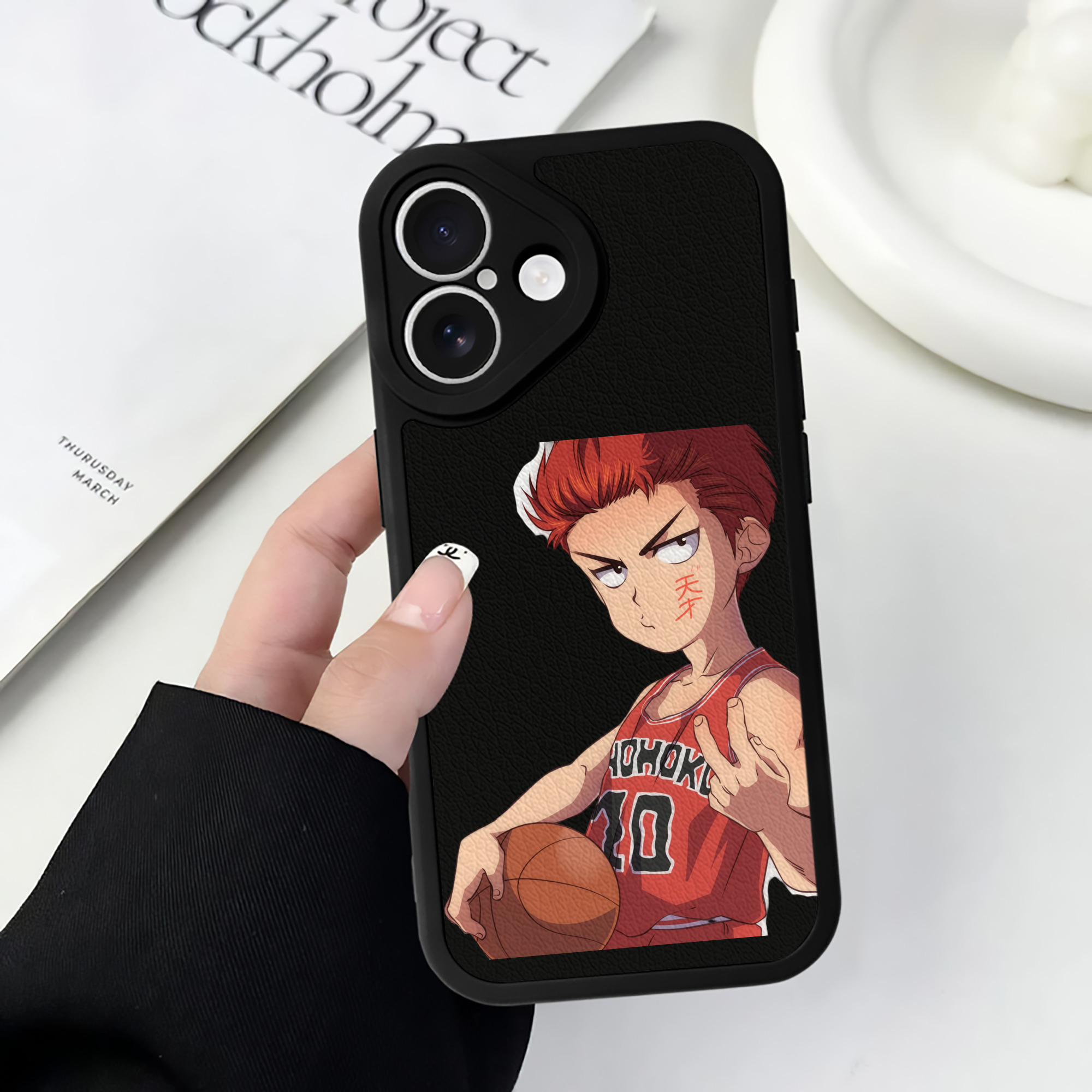 （画像用） SLAM DUNK／スラムダンク 【iPhone 16シリーズ対応】シリコンスマホケース（レザー調） 材質：シリコン